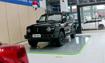 探店日記丨售價17.58萬起,訂單排到明年3月的坦克300能否讓W(xué)EY扭轉(zhuǎn)局勢?